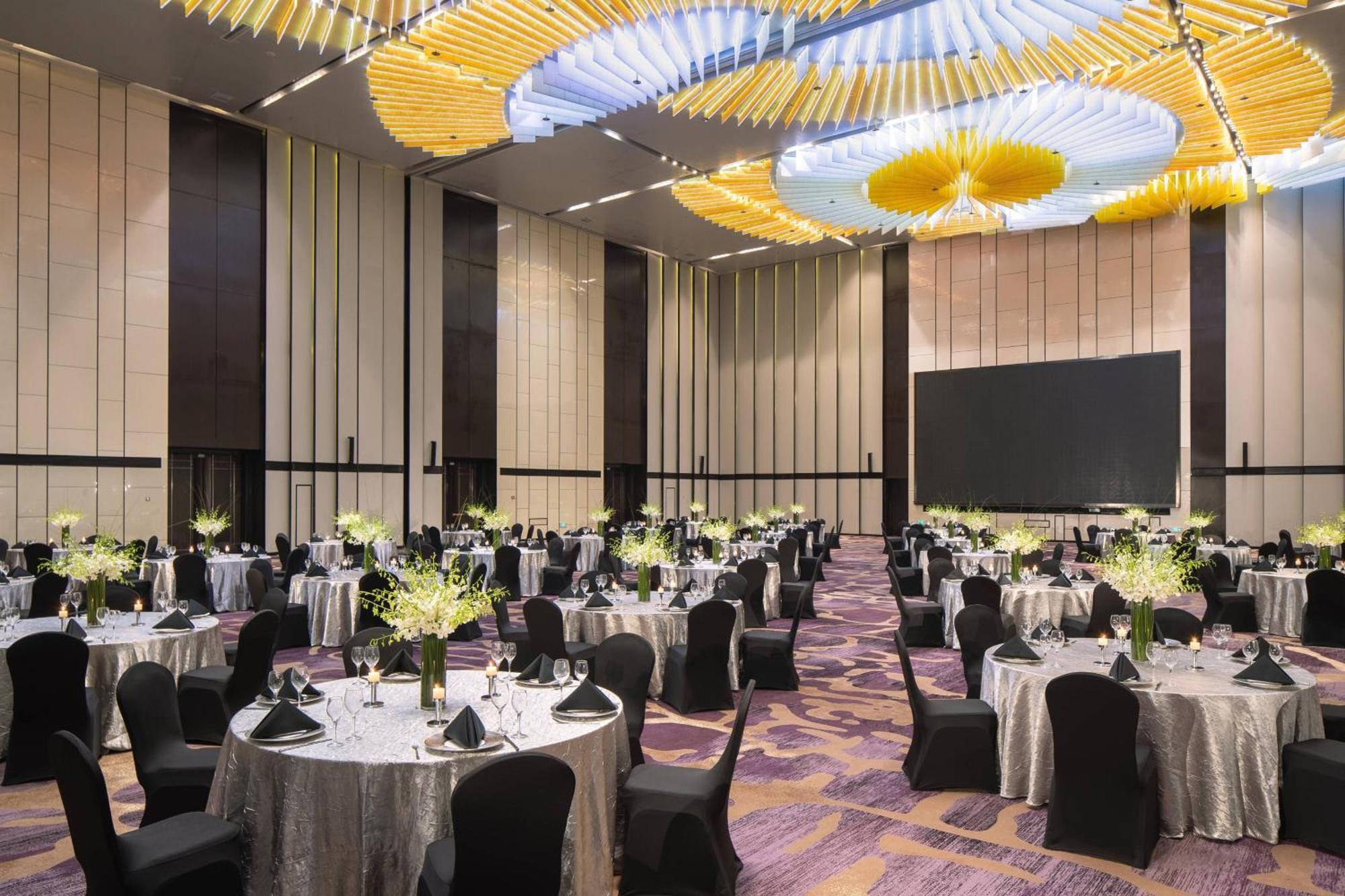 Renaissance Shenyang West Hotel Exterior foto
