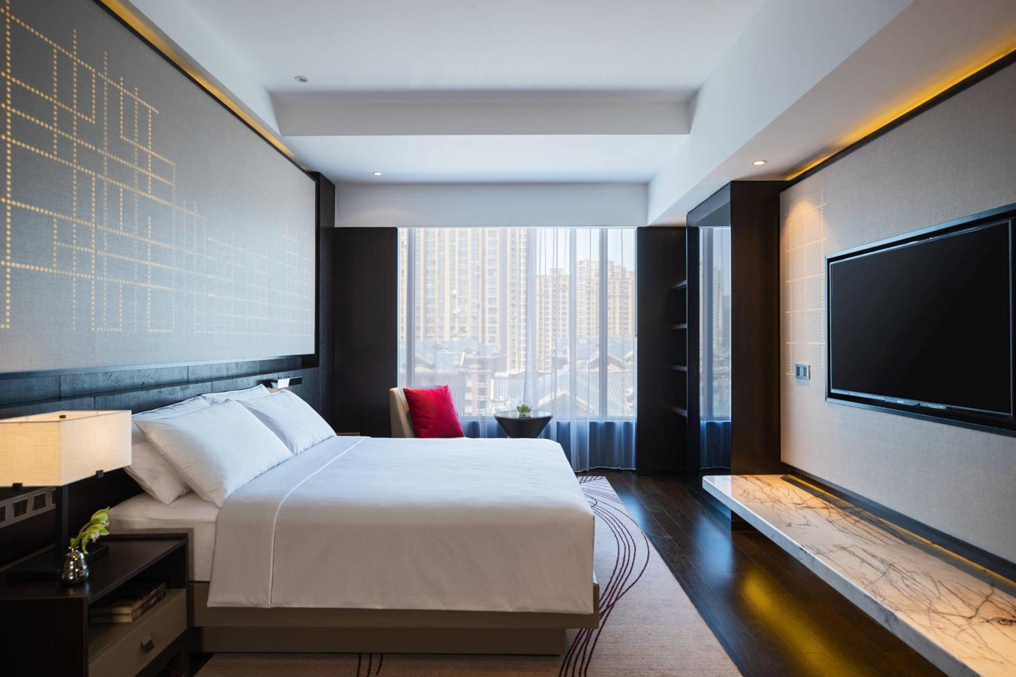 Renaissance Shenyang West Hotel Exterior foto
